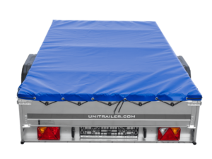 metrapsa.com mit einem flachplanentrager und blauer plane 6722 12